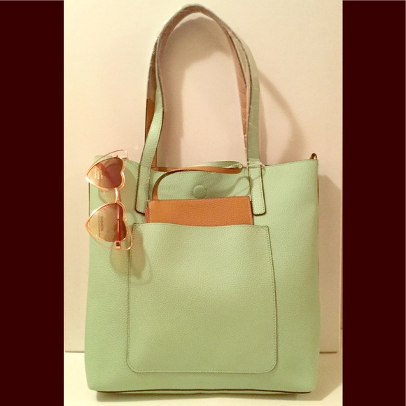 Handbags - Women’s 3 Piece Tote Set